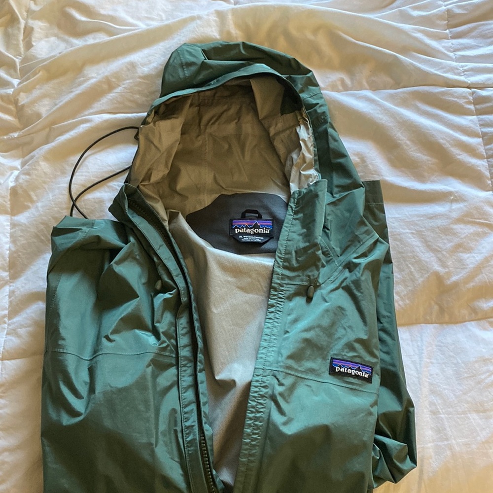 Green Patagonia Windbreaker